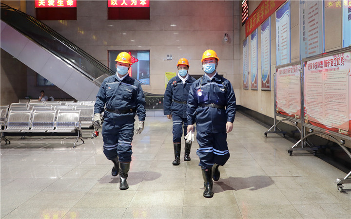 李健调研 1.jpg