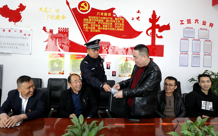 消防进区队2.jpg